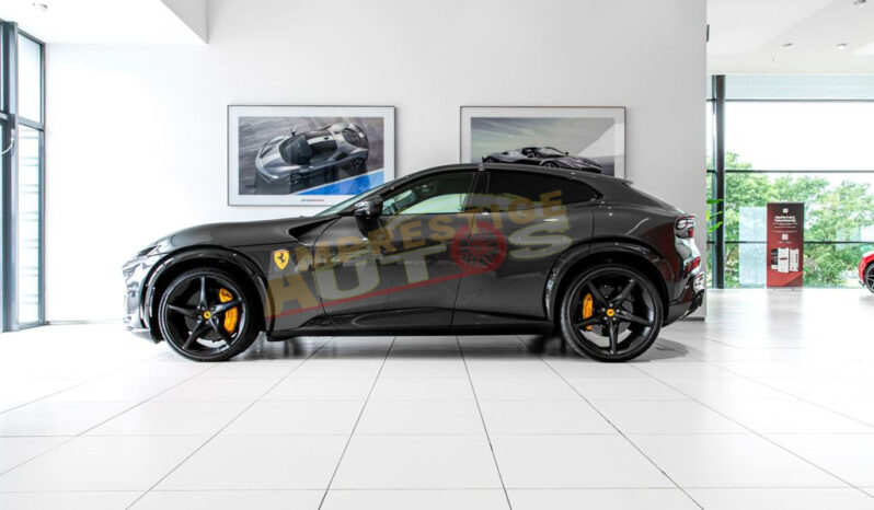 
								Ferrari Purosangue – 2025  – Gris Métallisée  –  Essence full									