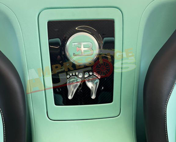 
								Bugatti Veyron 16.4 Grand Sport Vitesse – Noir  – Édition Limitée full									