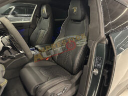 Lamborghini Urus SE – Hybride (2025)- Édition Limitée Verte mate