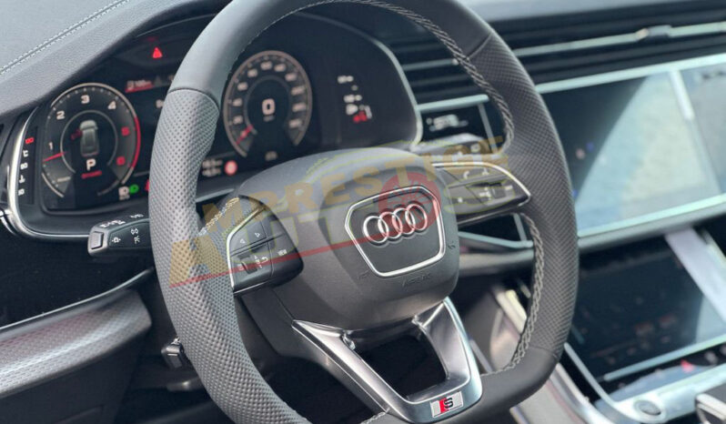 
								Audi Q8 50 TDI Quattro S Line – 2025 – Gris Métallisée full									