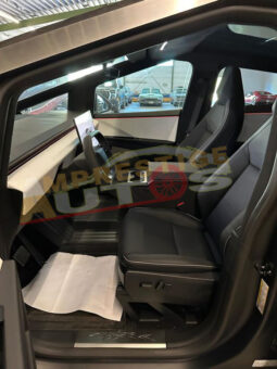 TESLA CYBERTRUCK FOUNDATION –  2024 – Électrique