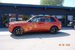 
										ROLLS-ROYCE CULLINAN (2019) – Orange – Essence full									