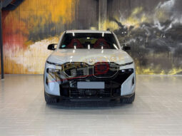 BMW XM Hybride (2024)