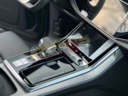 
										Audi Q8 50 TDI Quattro S Line – 2025 – Gris Métallisée full									