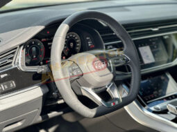 
										Audi Q8 50 TDI Quattro – 2025 – 286 CH – Noir Métallisée full									