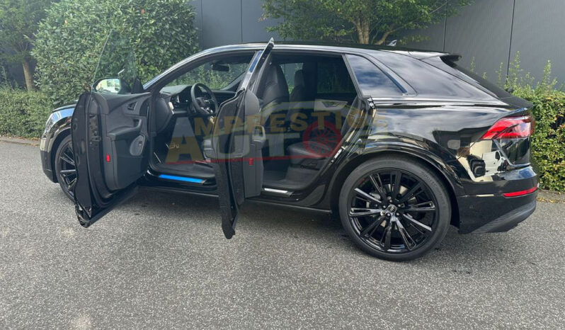 
								Audi Q8 50 TDI Quattro – 2025 – 286 CH – Noir Métallisée full									
