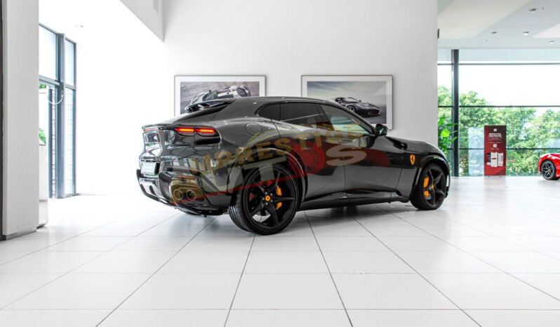 
								Ferrari Purosangue – 2025  – Gris Métallisée  –  Essence full									