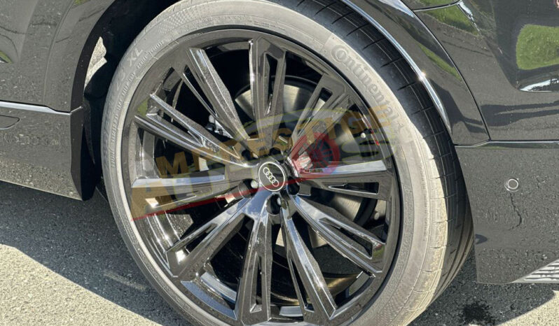 
								Audi Q8 50 TDI Quattro – 2025 – 286 CH – Noir Métallisée full									