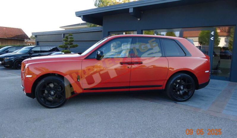 
								ROLLS-ROYCE CULLINAN (2019) – Orange – Essence full									