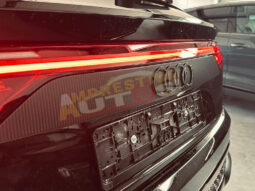
										Audi RS Q8 Performance 640ch – 2025 – Carbone Matt  – Noir full									