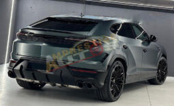 Lamborghini Urus SE – Hybride (2025)- Édition Limitée Verte mate