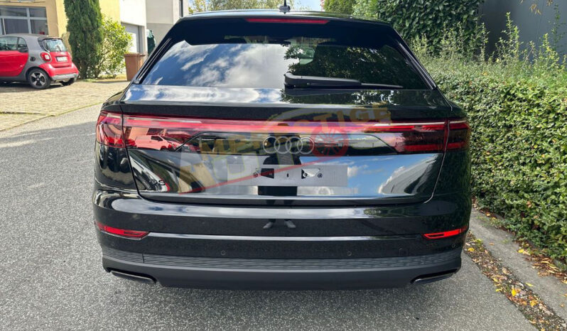 
								Audi Q8 50 TDI Quattro – 2025 – 286 CH – Noir Métallisée full									