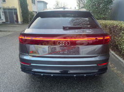 
										Audi Q8 50 TDI Quattro S Line – 2025 – Gris Métallisée full									