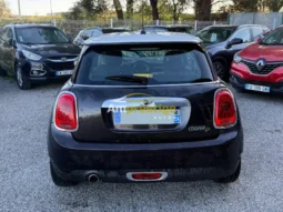 
										MINI Cooper D 116 ch Diesel Manuelle 2015 – 3 Portes – Marron full									