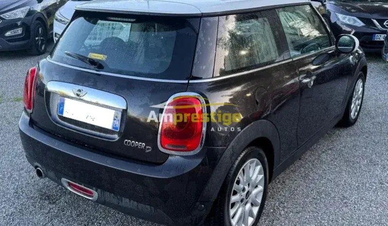 
								MINI Cooper D 116 ch Diesel Manuelle 2015 – 3 Portes – Marron full									