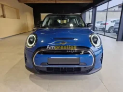 
										MINI Electric Cooper SE Yours 2023 – 100% Électrique – Bleu full									