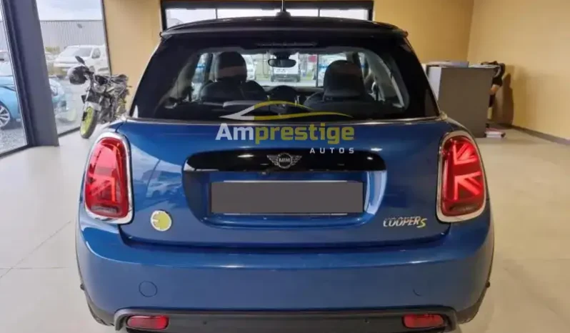 
								MINI Electric Cooper SE Yours 2023 – 100% Électrique – Bleu full									