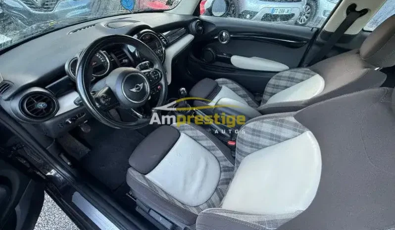 
								MINI Cooper D 116 ch Diesel Manuelle 2015 – 3 Portes – Marron full									