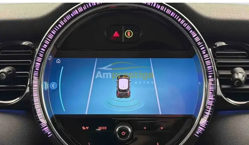 
								MINI Hatch Cooper DKG7 Essential 2022 – Essence Automatique full									