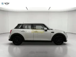
										MINI Hatch Cooper DKG7 Essential 2022 – Essence Automatique full									