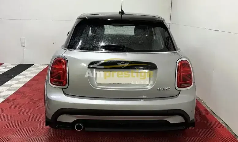 
								MINI Cooper 1.5 Essential BVA 2023 – Essence Automatique full									