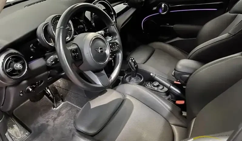
								MINI Cooper 1.5 Essential BVA 2023 – Essence Automatique full									